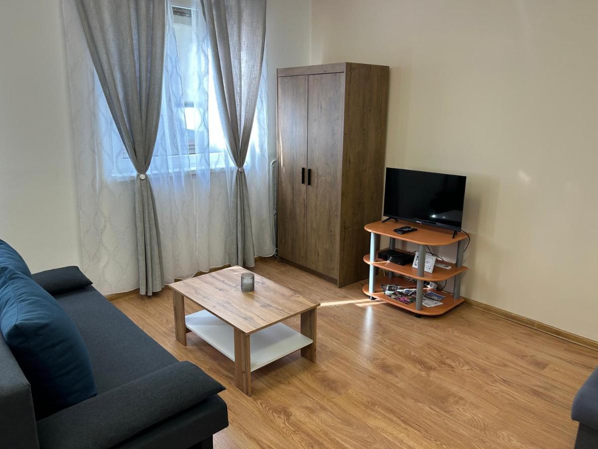 Korzó Apartments Dunaszerdahely Kültér fotó